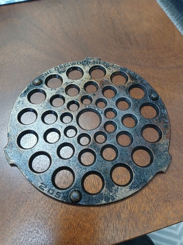 Griswold cast iron dutch - iron,
