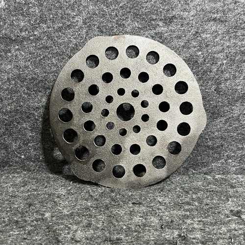 Vtg cast iron lodge - cast, trivet