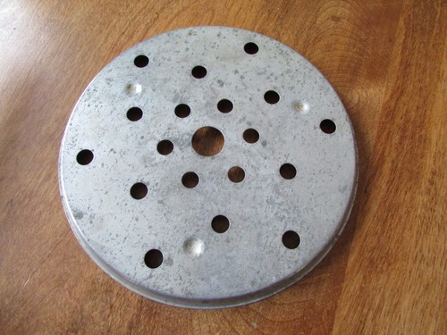 Vintage inch round aluminum - 7",